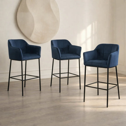 Bar Stools Boston with black metal base