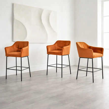 Bar Stools Boston with black metal base
