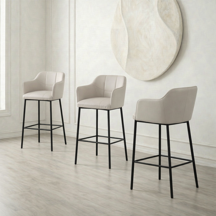 Bar Stools Boston with black metal base