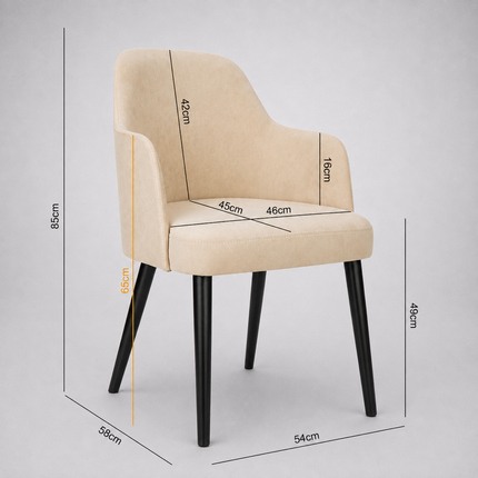 Dinig chair Julia