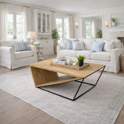 Oak coffee table Triangle